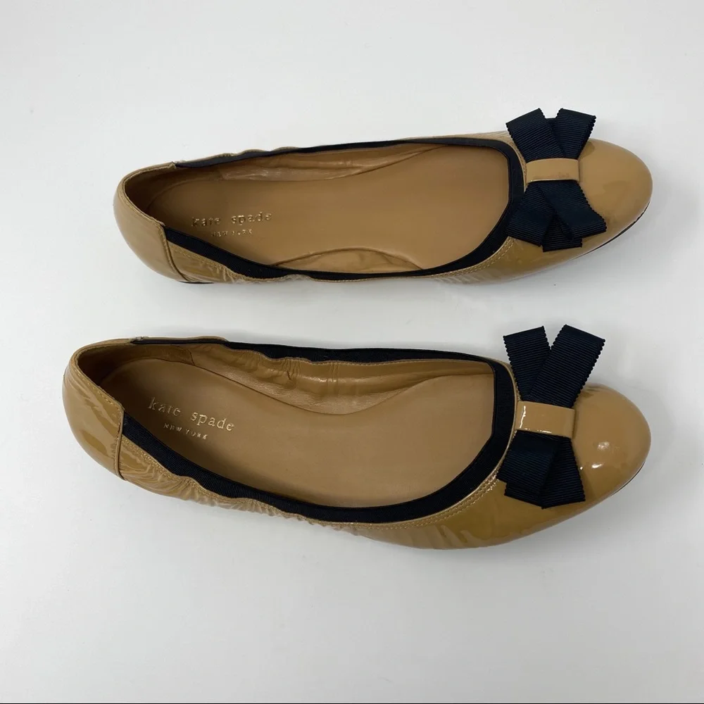 Kate Spade never worn size 10 camel patent flats w grosgrain ribbon & bow - Picture 6 of 11
